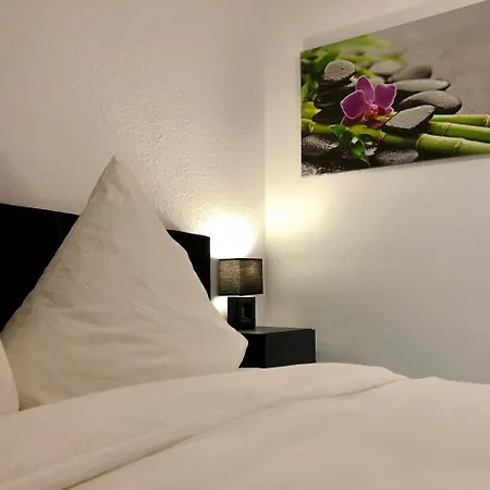 Apartman Q!
